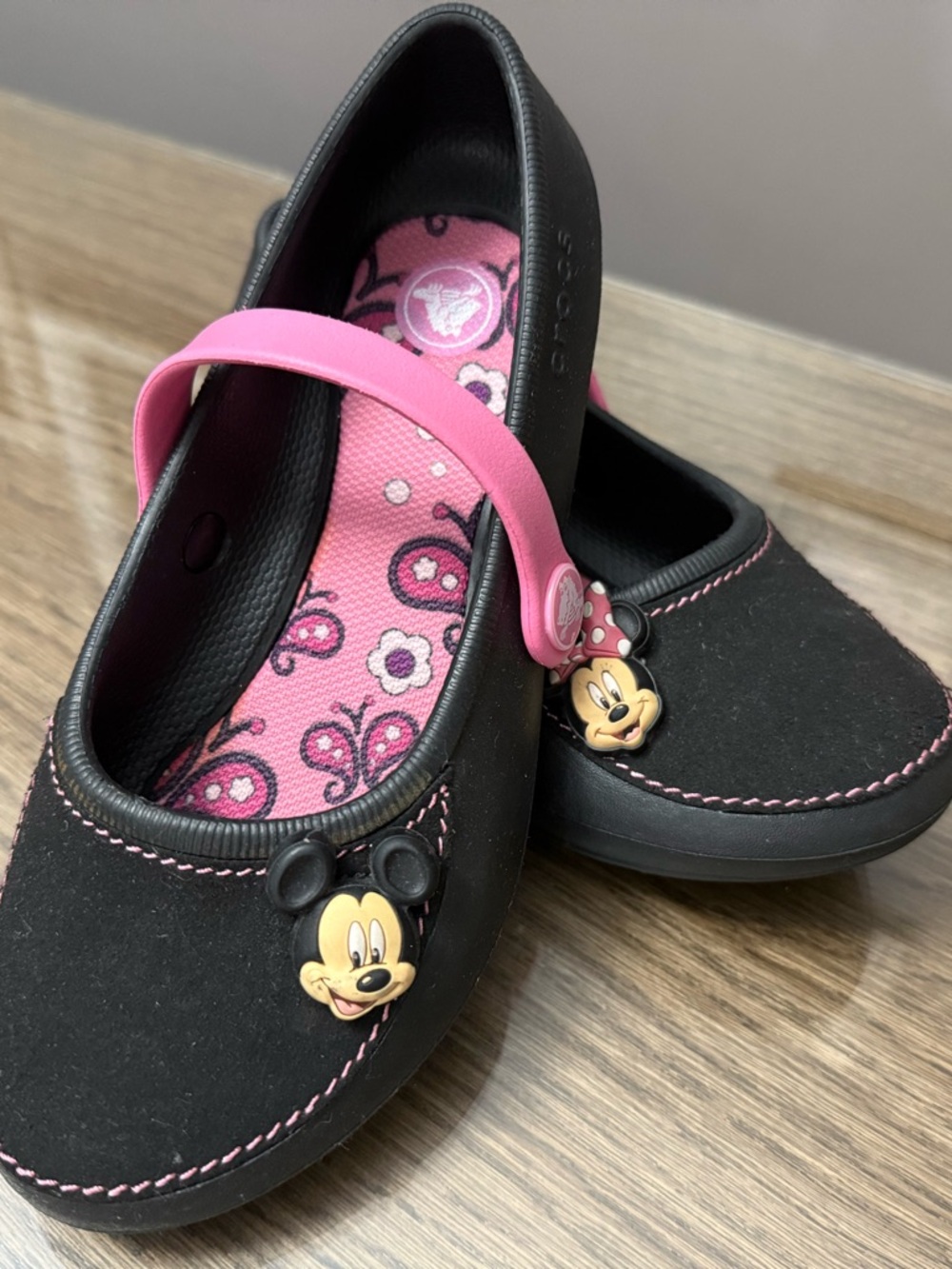 CROCS Kids Black and Pink Mickey Mary Jane Shoes